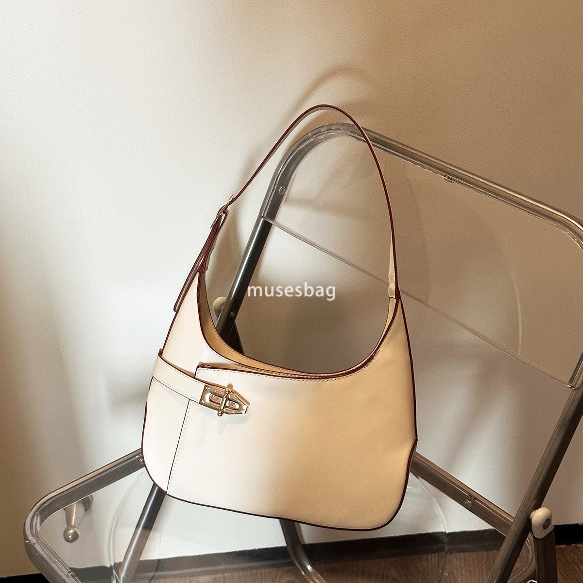 Trendy and fashionable niche design simple and atmospheric Summer new underarm bag with versatile temperament Single shoulder bag black handbag
