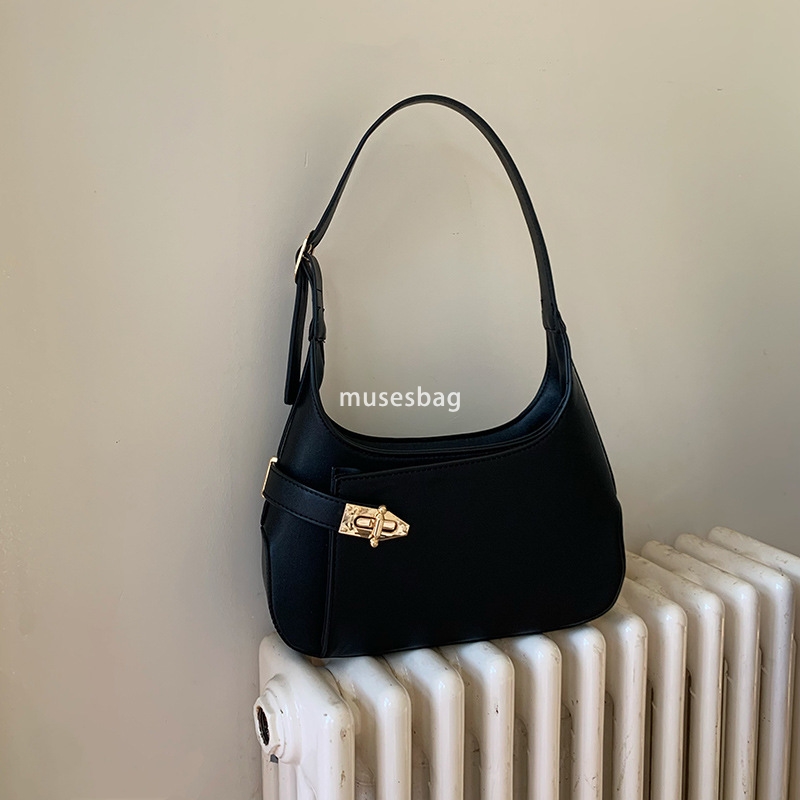 Trendy and fashionable niche design simple and atmospheric Summer new underarm bag with versatile temperament Single shoulder bag black handbag
