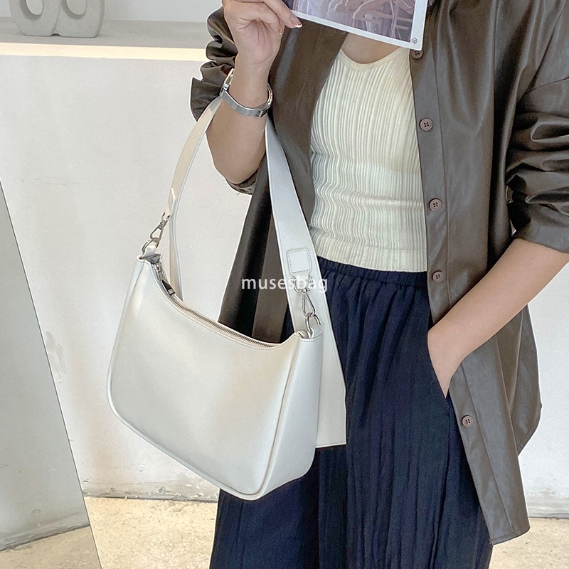 New urban minimalist street trendy niche design for women's bags crescent shaped bags soft leather trendy French women's shoulder bags, wome
