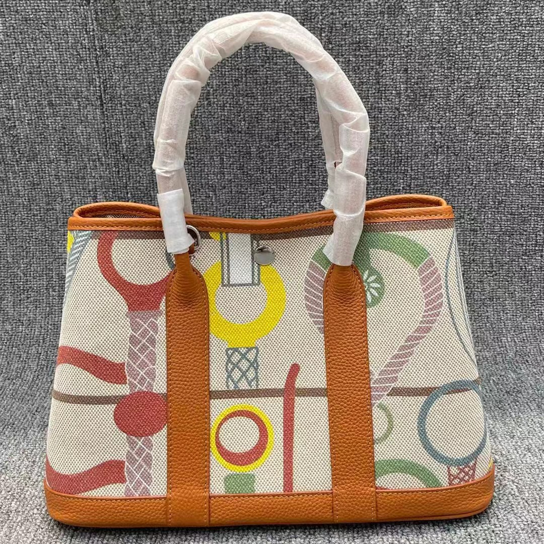 Canvas And Real Leather Totes Garden Party Bag The Newest Designer Luxury Brand Women Tote Mommy Shopping Bag Large Capacity Painting Colorful Purses Handbags 2795