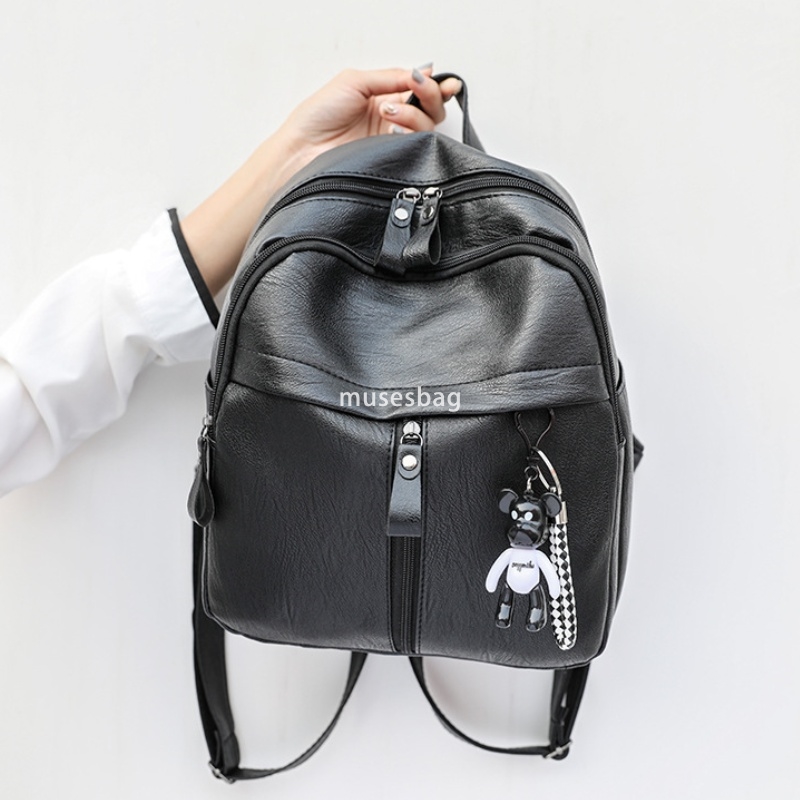 High end women's fashionable and versatile daily commuting backpack European and American Instagram Korean version student bag soft surface trend