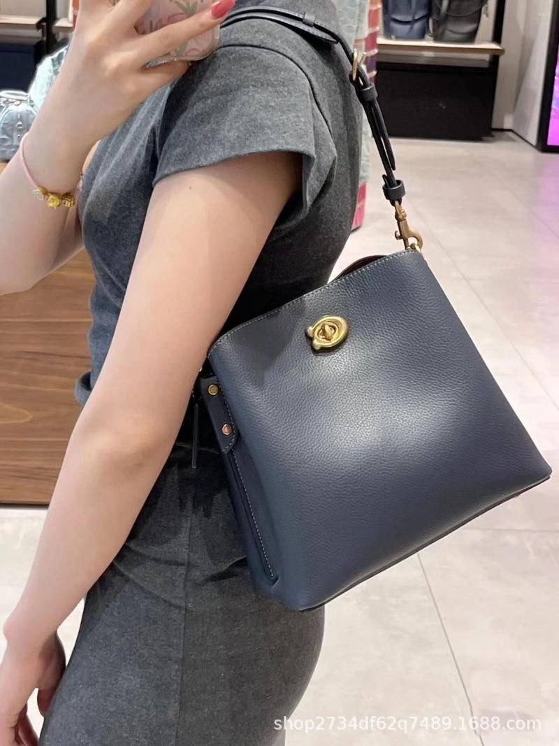 Drawstring 2024 Style Koujia Retro Wild Bucket Bag Lychee Pattern Sand Fashion All-match Portable Shoulder Messenger