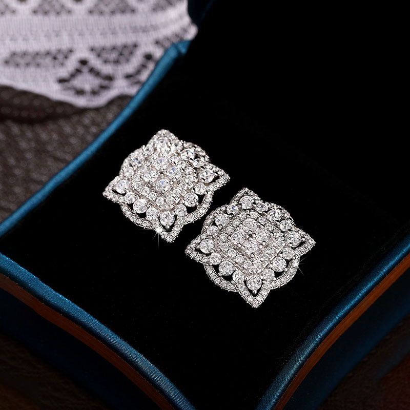 Vintage Stud Earrings: Sterg Sier Round Cut White Topaz Gemstone Lace wer Earrings for Women