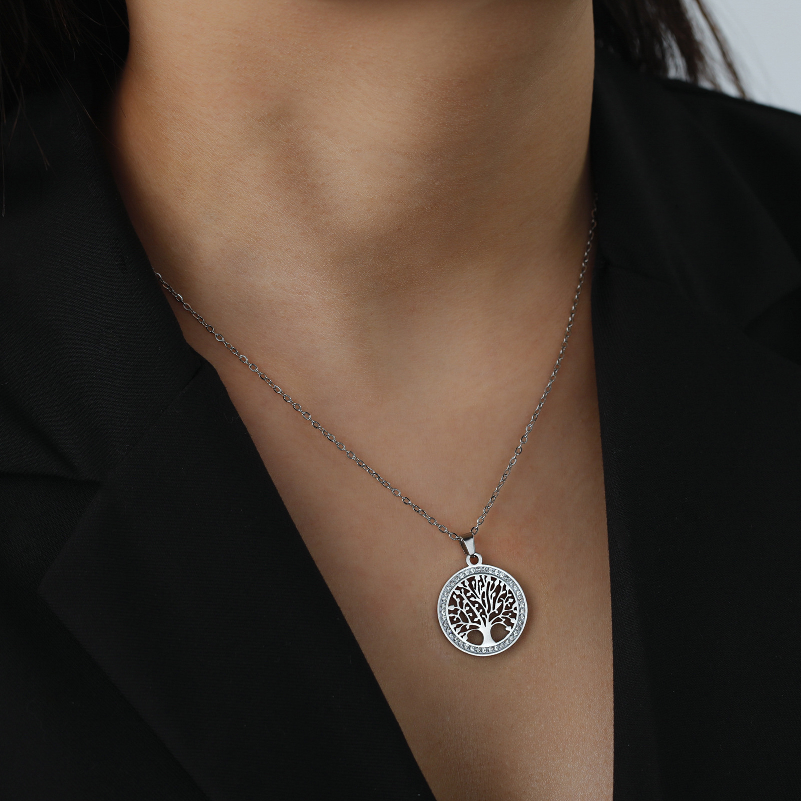 Fashion Necklaces Waterproof Tree of Life Pendant Necklace Stainless Steel Gold Chain Diamond Necklaces for Women Men Fashion Fine Jewelry Gift