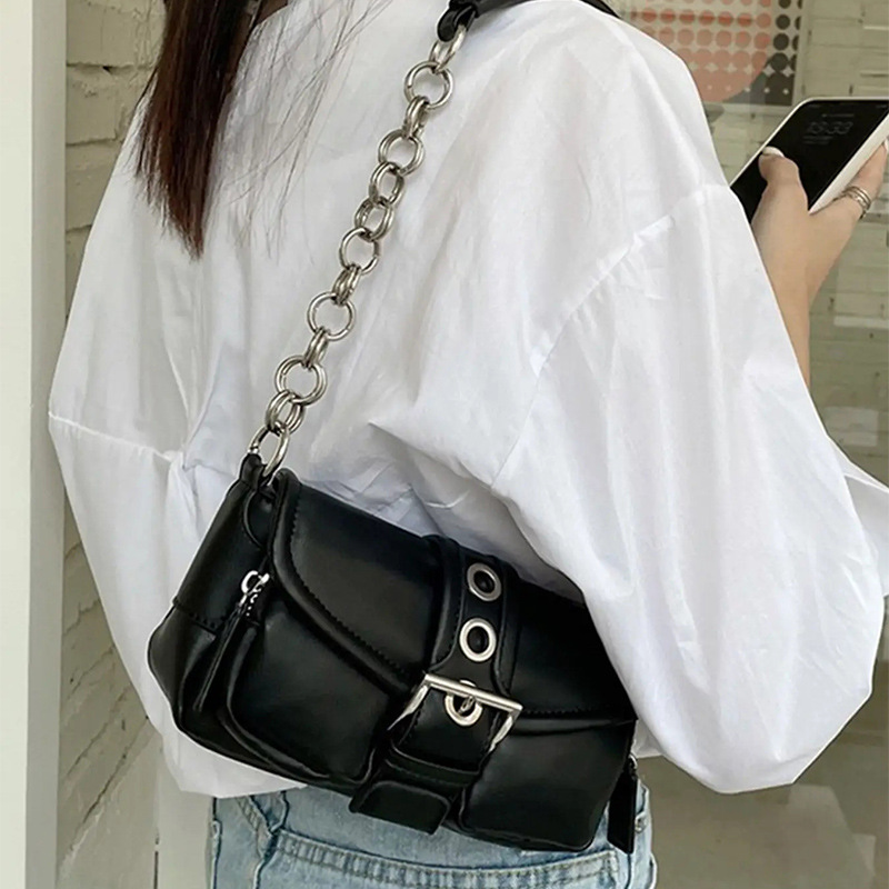 Trendy and fashionable minimalist and atmospheric niche design package mini retro circular chain underarm bag new trendy stick single shoulder