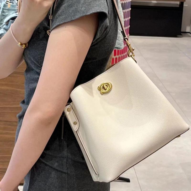 Drawstring 2024 Style Koujia Retro Wild Bucket Bag Lychee Pattern Sand Fashion All-match Portable Shoulder Messenger