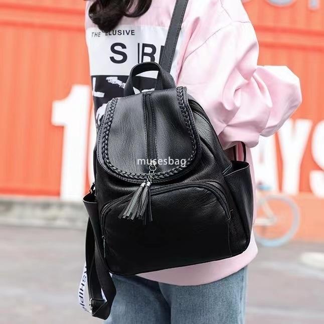 High Quality Women's Backpack Korean Edition Instagram Fashion Quality Portable and Versatile Advanced Large Capacity Simple Travel Casual Backpa