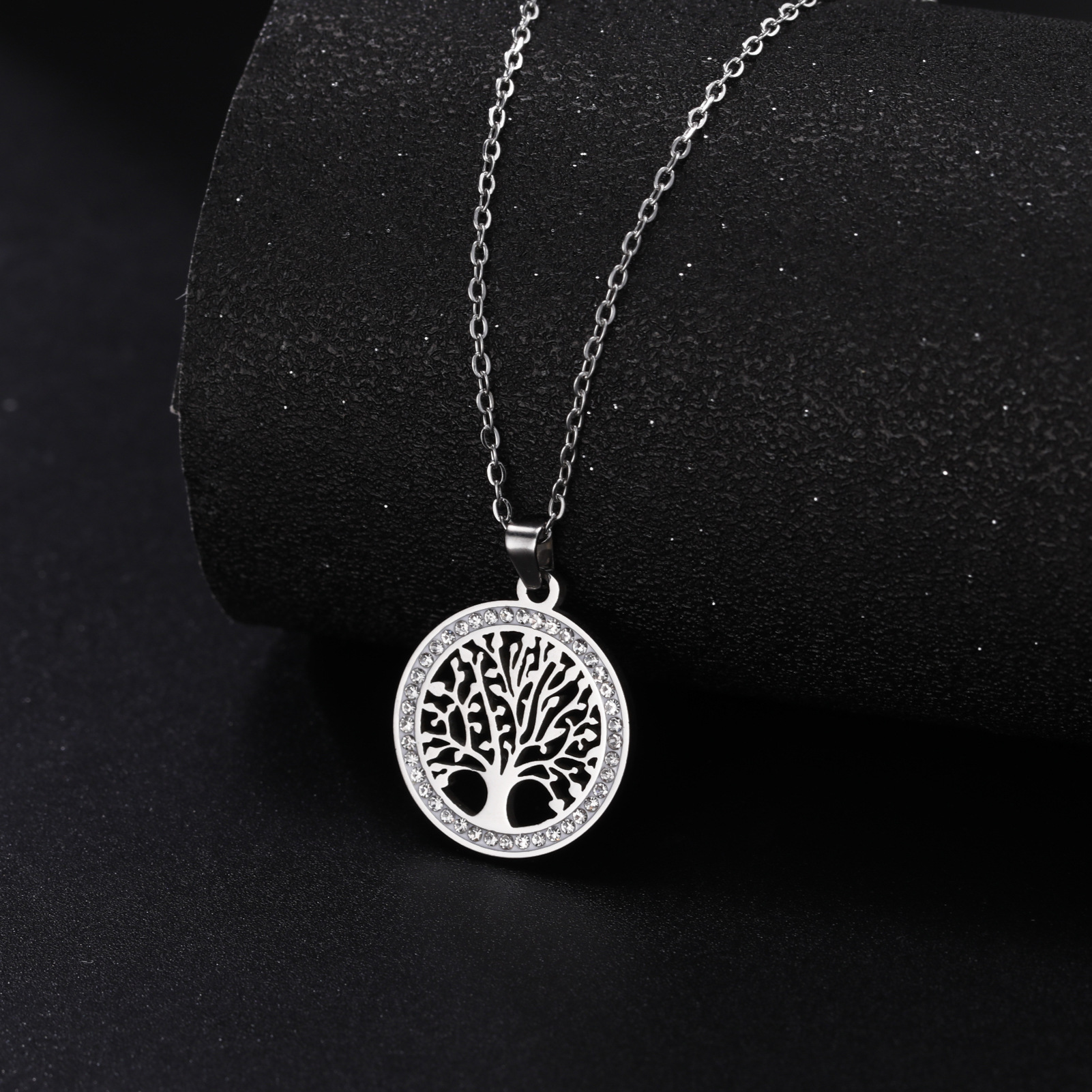 Fashion Necklaces Waterproof Tree of Life Pendant Necklace Stainless Steel Gold Chain Diamond Necklaces for Women Men Fashion Fine Jewelry Gift