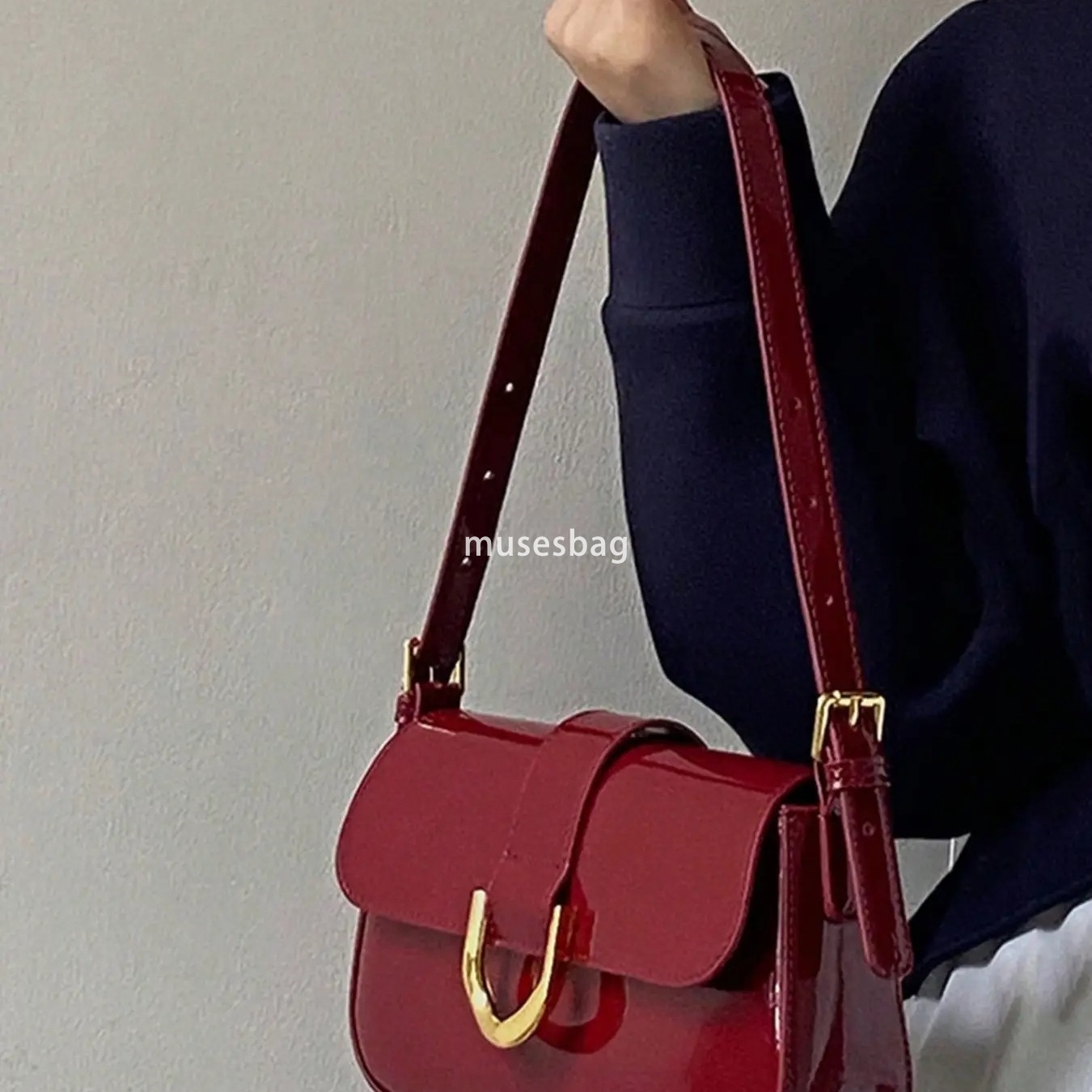 Small Design European and American Retro New Bag Luxury Underarm Versatile One Shoulder Crossbody Bag French Small Korean Small Body Bag