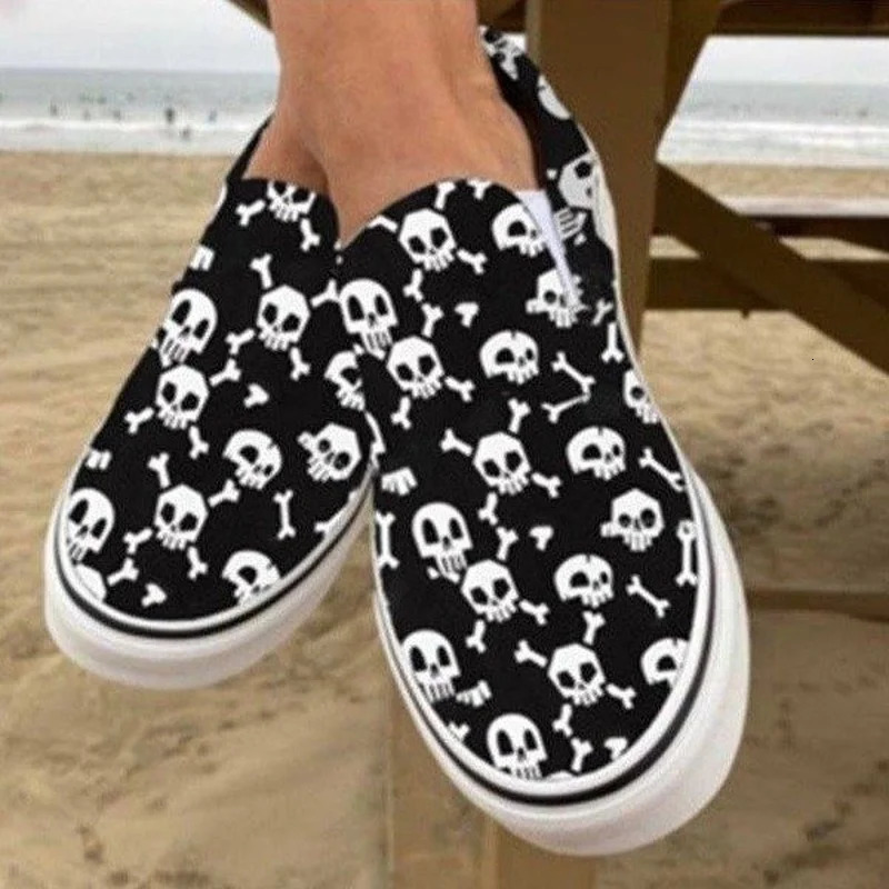 2025 new Halloween Pumpkin Size 43 Autumn Skeleton Printing Flats Women Slip-on Lazy Canvas Shoes Loafers atos Mujer 240702