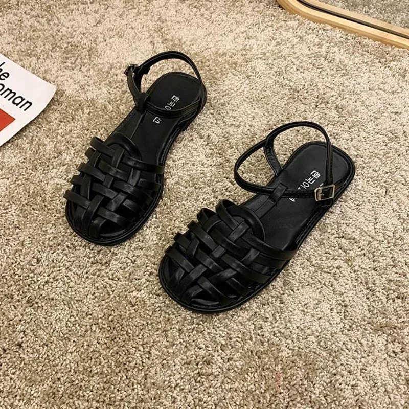 Sandals Summer Fashion Outdoor Beach Casual Leather Buckle Designer Women Shoes Retro Flat With Ladies Romanas 240705
