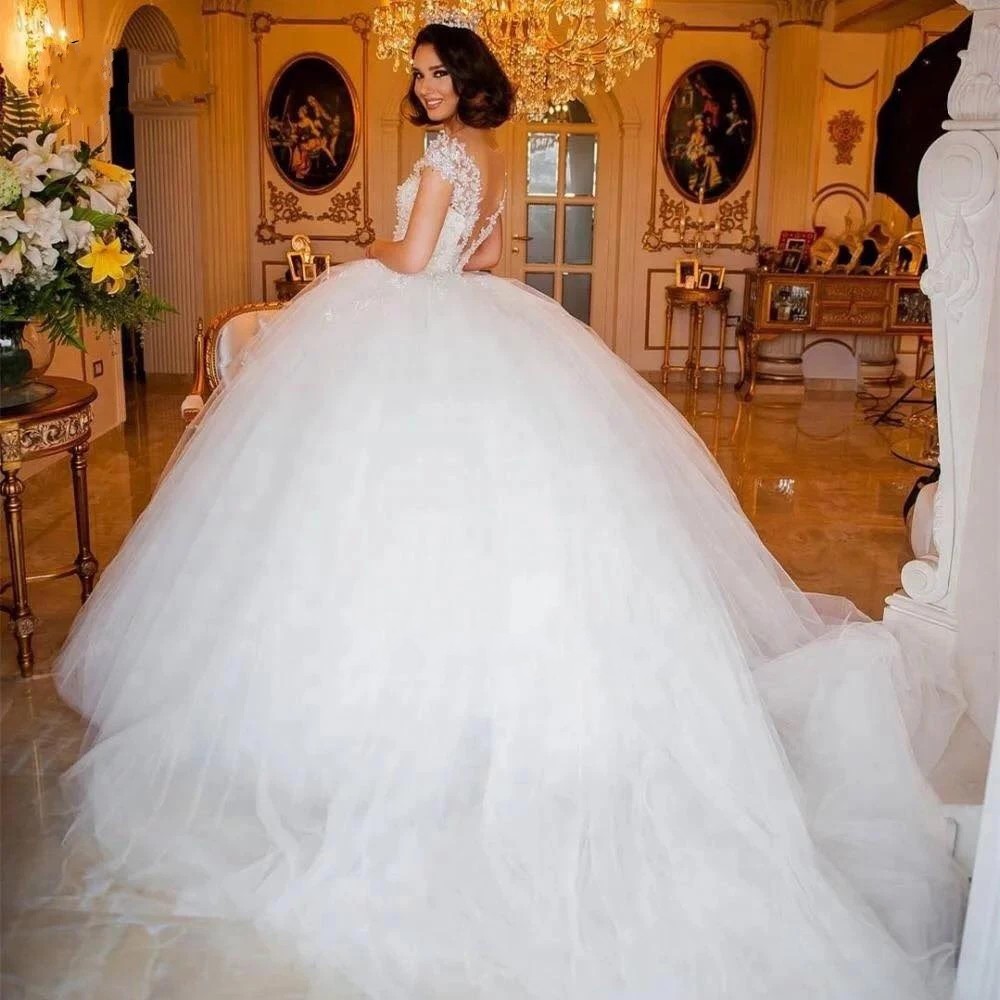 Arrival New Wedding Dress V Neck Pearls Beads Cap Sleeves Church Bride Gowns Bridal Dresses Arabic Dubai Vestido De Noiva Customed es estido