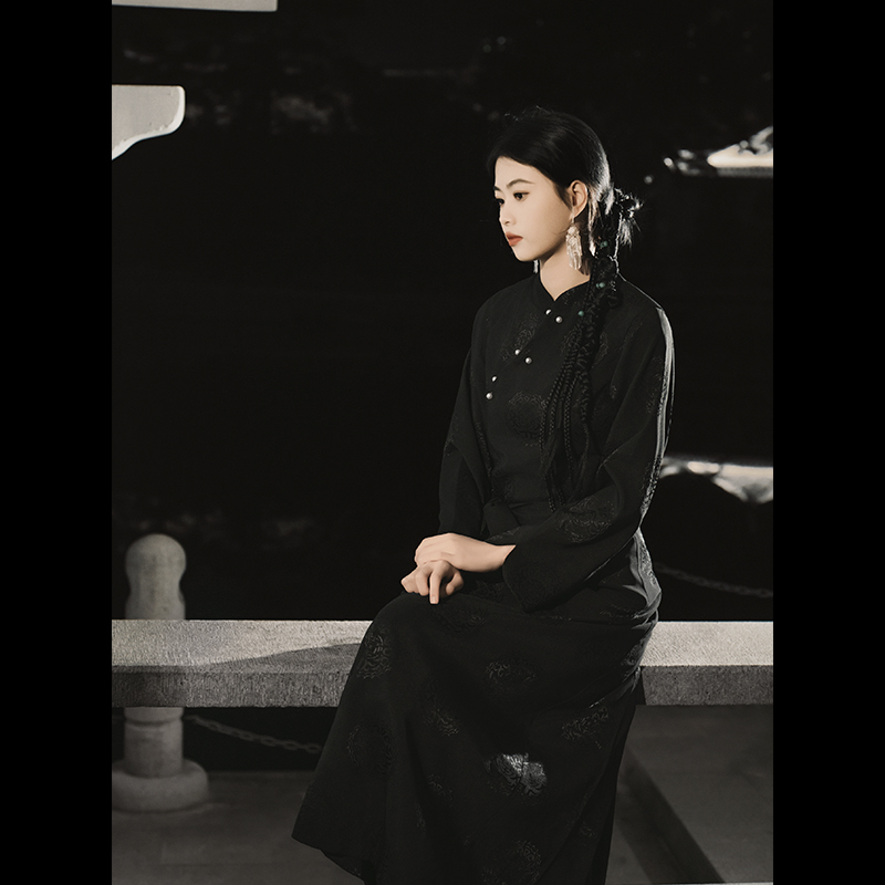 Asian Autumn Trend Woman China National Tibetan Black Gown Full Sleeve Quality Damask Robe Tibet Traditional Female Cotton Dress