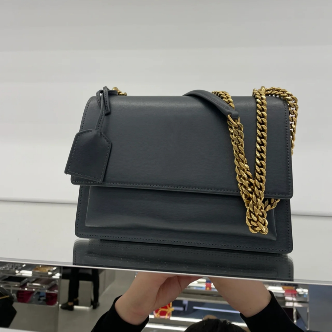 Women's Leather Shoulder Bag - Stylish Diagonal Crossbody Purse with Gold Chain Strap