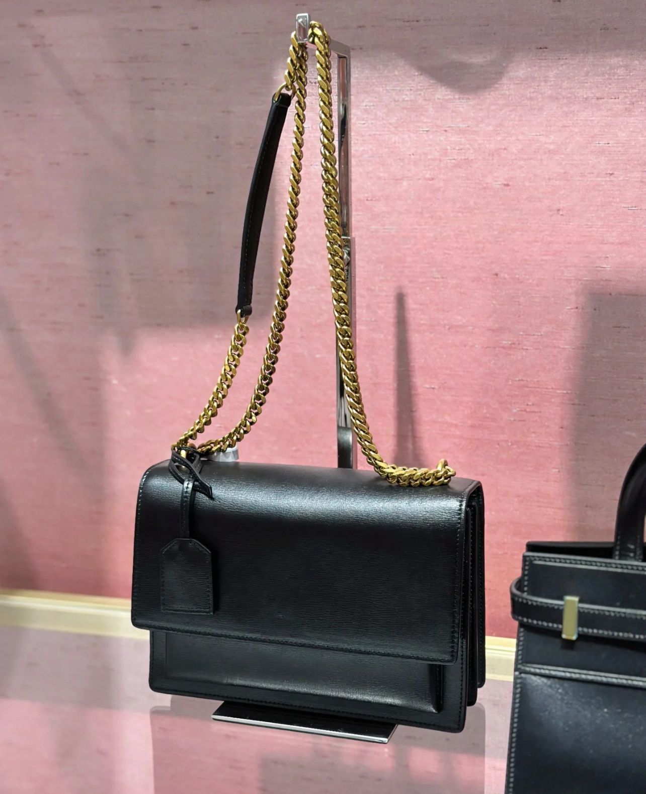 Women's Leather Shoulder Bag - Stylish Diagonal Crossbody Purse with Gold Chain Strap