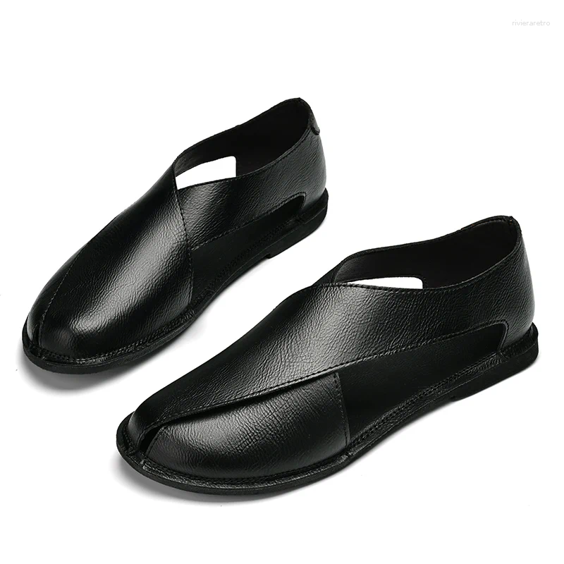 Sandals High Quality Men Outdoor Beach Casual Leather Flat Designer Shoes 2024 Breathable Comfy Antiskid Summer Walking Shoe