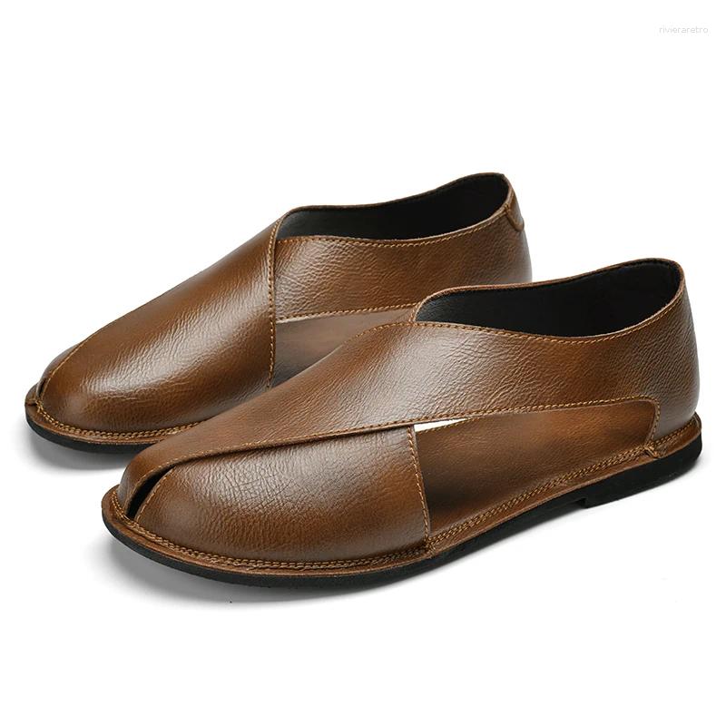 Sandals High Quality Men Outdoor Beach Casual Leather Flat Designer Shoes 2024 Breathable Comfy Antiskid Summer Walking Shoe
