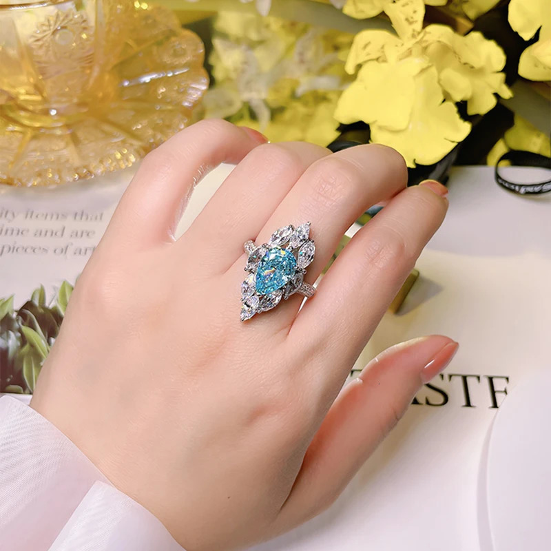 Premium Colored Gemstone Ring Artificial Blue Gemstone 100% 18K gold 100% 9K gold ring 240626