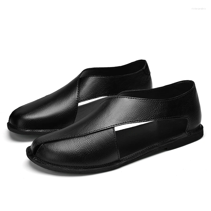Sandals High Quality Men Outdoor Beach Casual Leather Flat Designer Shoes 2024 Breathable Comfy Antiskid Summer Walking Shoe
