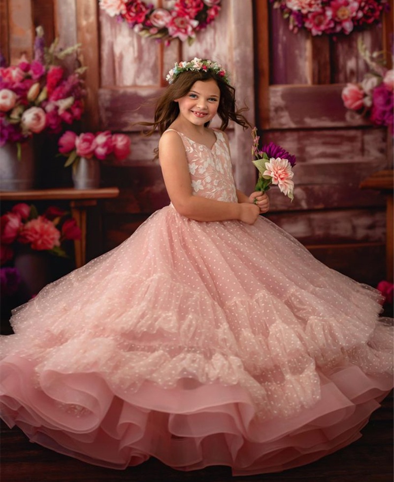 Light Pink Pluffy Flower Girls Dresses Ruffles Floor Length Straps A-Line Kids Formal Wear Toddler Wedding Party Gowns Lace Delicate Birthday Special 