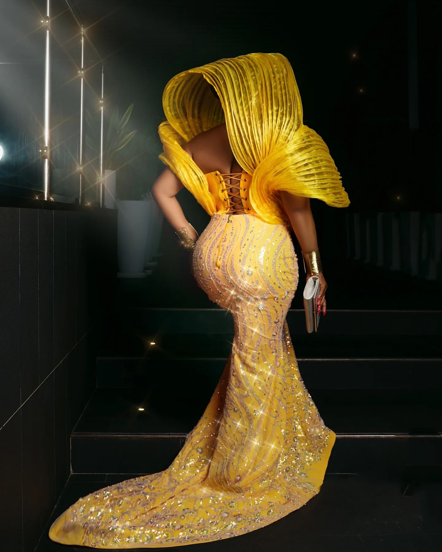 2024 Plus Size Yellow Mermaid Prom Dresses Beaded Sequined Stylish Evening Formal Party Second Reception Birthday Celebrity Engagement Gowns Dress 021