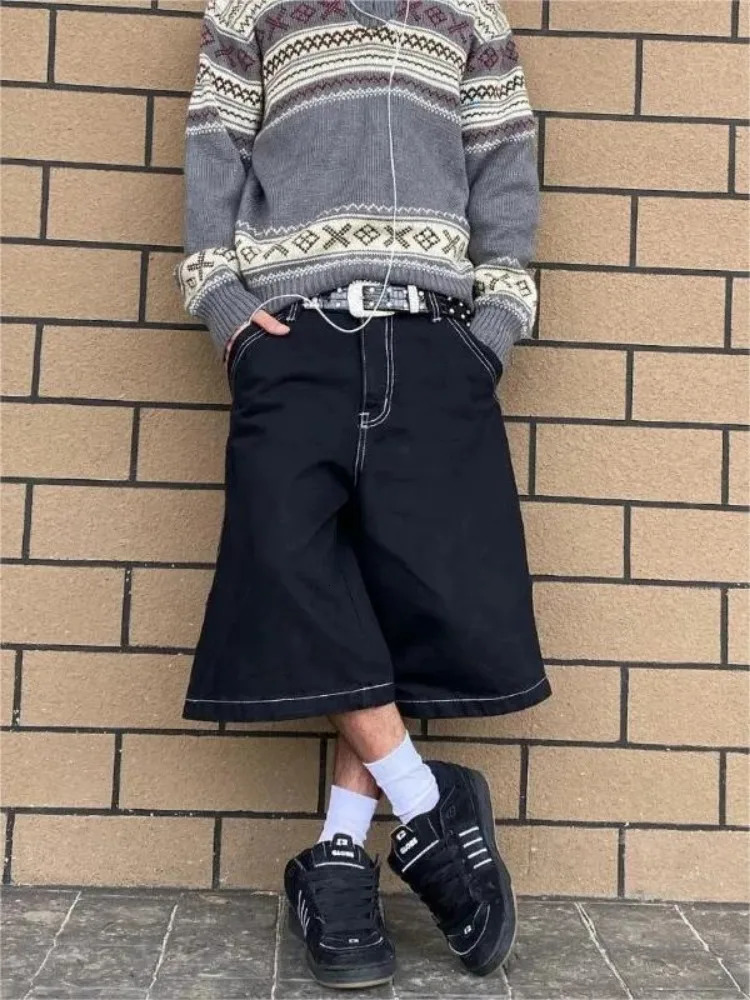 HOUZHOU Y2k Vintage Baggy Jeans Shorts Woman Streetwear Jorts Korean Harajuku Gothic Oversized Denim Pants Embroidery Summer 240626