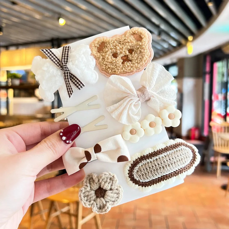 9PcsSet Cartoon Baby Girl Hair Clips Cute Bear Children Hairpin Bowknot Knitted Flower Kids Barretees Accessories 240625