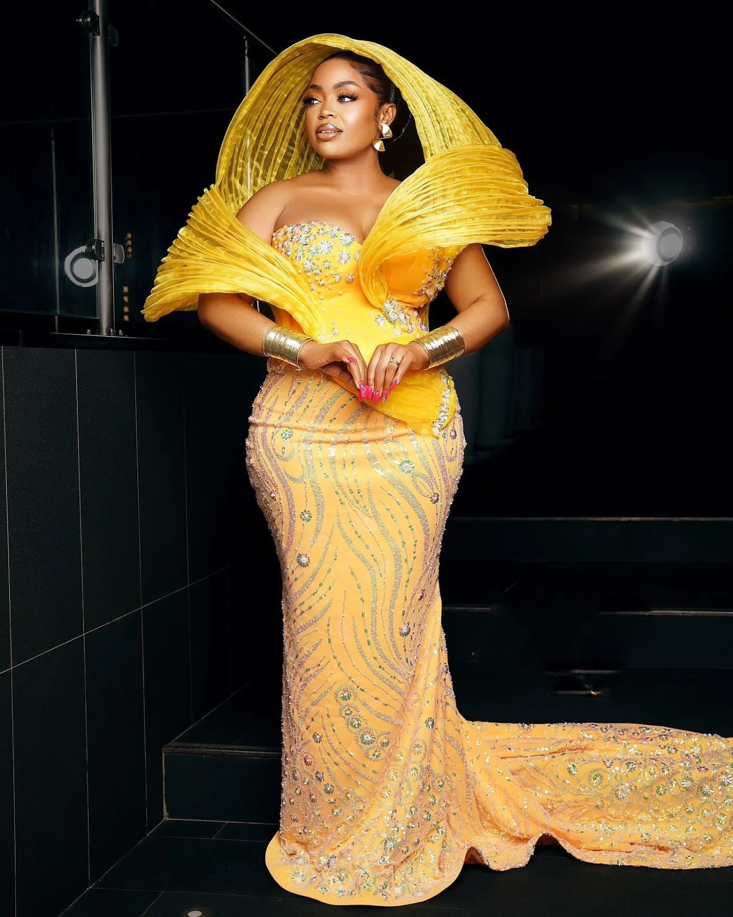 2024 Plus Size Yellow Mermaid Prom Dresses Beaded Sequined Stylish Evening Formal Party Second Reception Birthday Celebrity Engagement Gowns Dress 021