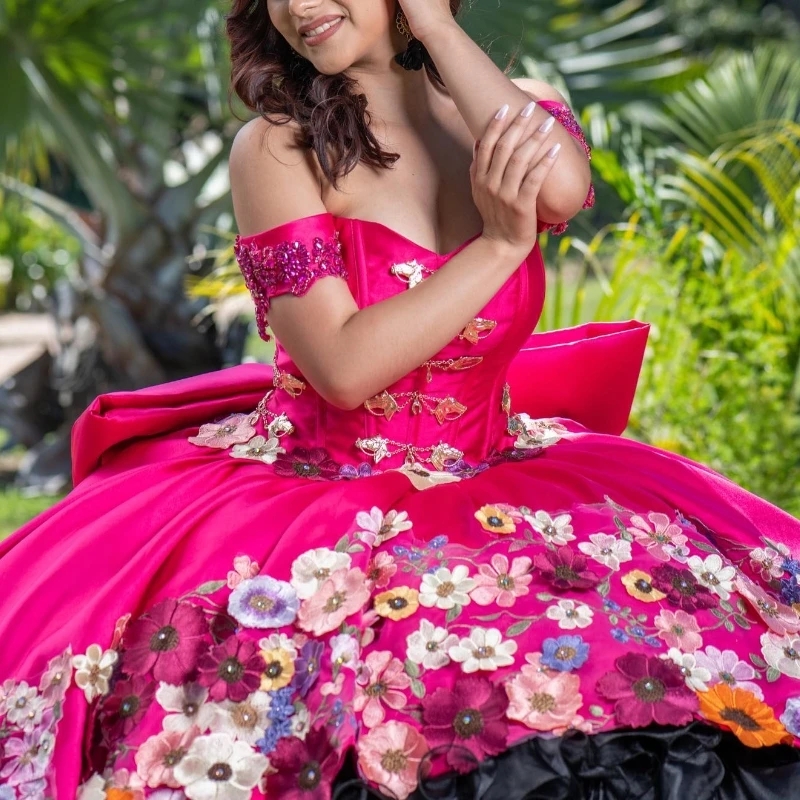 Sexy Sweetheart Quinceanera Dresses Color Appliques Black Tull Tiered vestidos de 15 anos Vintage Sweet 16 Birthday Gowns