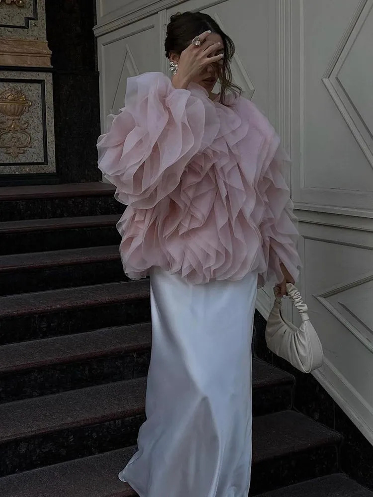 TWOTWINSTYLE Solid Patchwork Folds Shirts For Women Round Neck Lantern Sleeve Spliced Lace Up Loose Pullover Blouse Female Style 240703