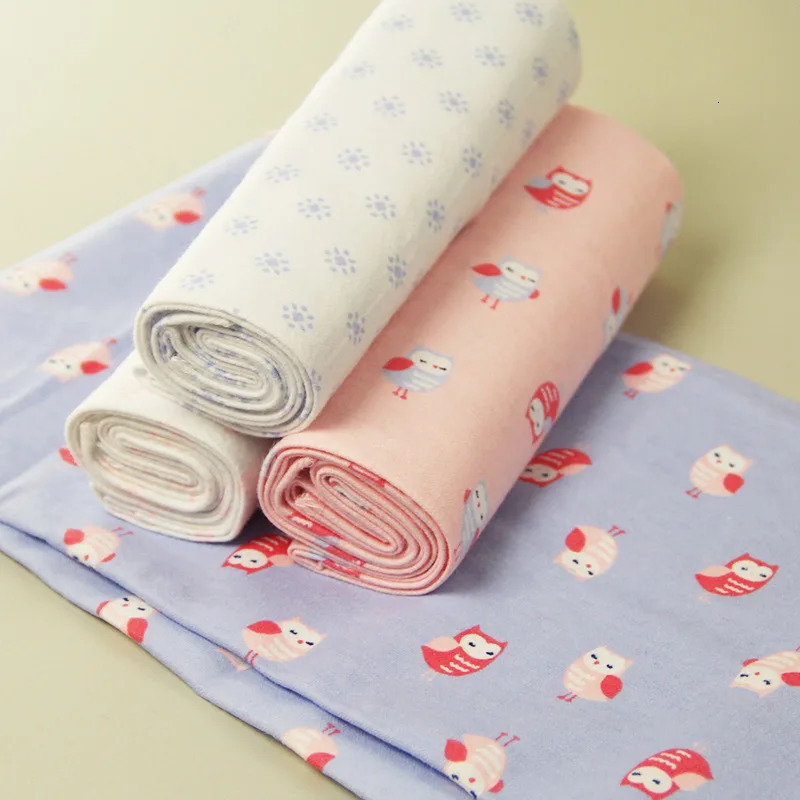 4PcsLot 100 Cotton Muslin Flannel Baby Swaddles Soft borns Blankets s born Diapers Swaddle Wrap 240703