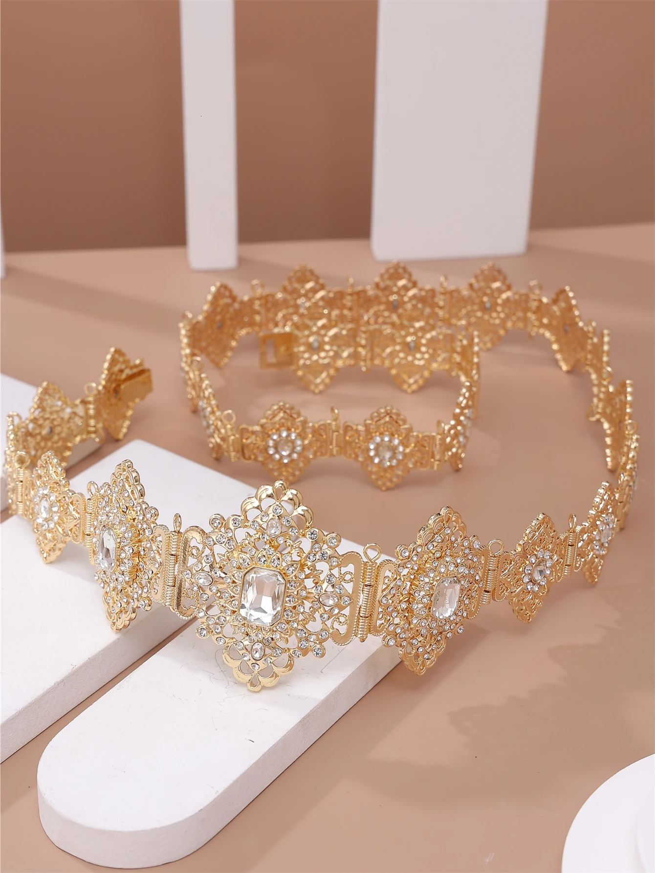 Moroccan Wedding Jewelry Caftan Belt for Women Gold Color Red Blue Crystal Bride Gift Long Adjustable Waist Chain 240701