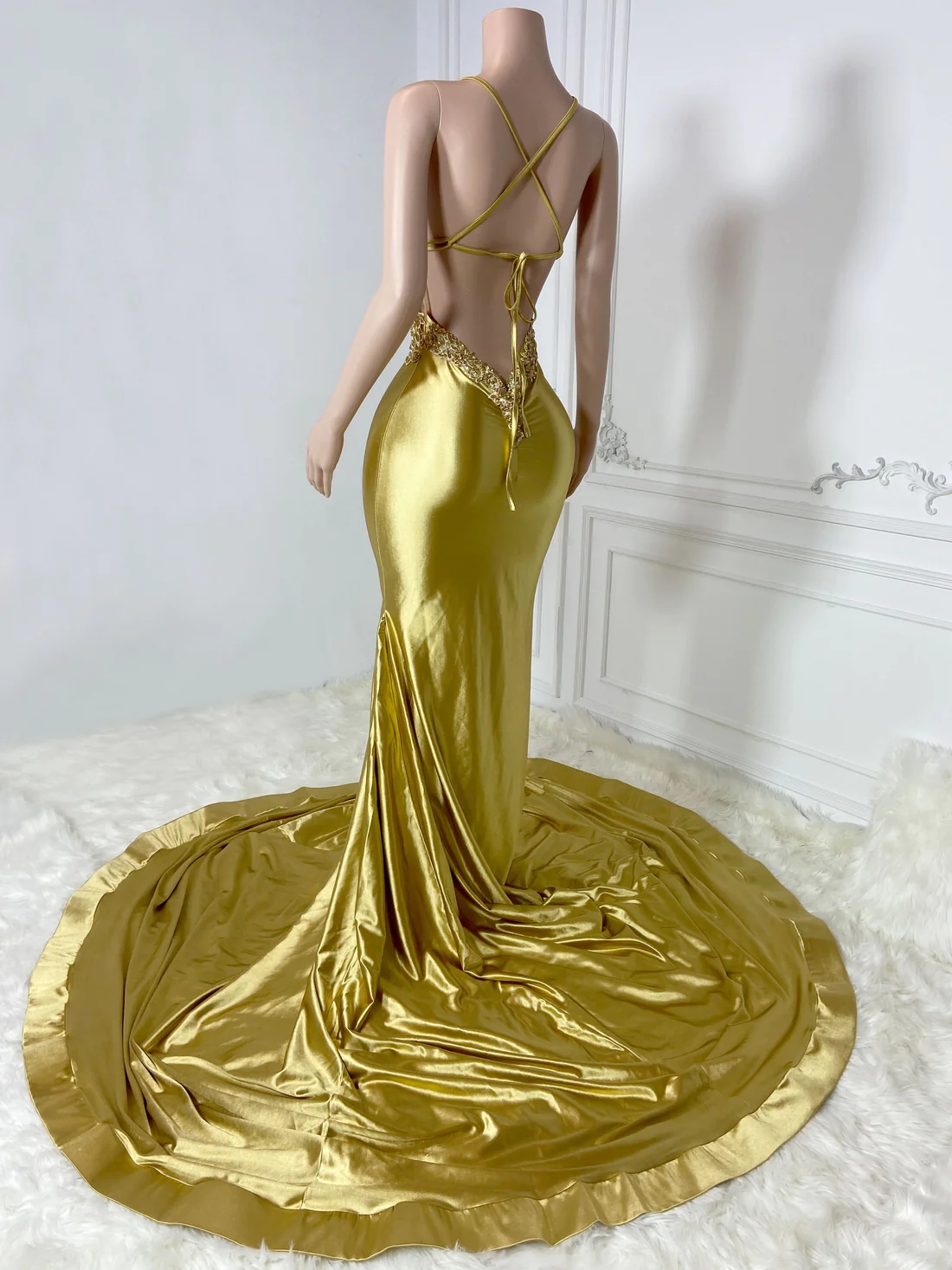 Halter Sparkly Women Long Prom Dresses For Black Girls Gold Mermaid Diamond African American Prom Gowns Evening Gala Party Dresses