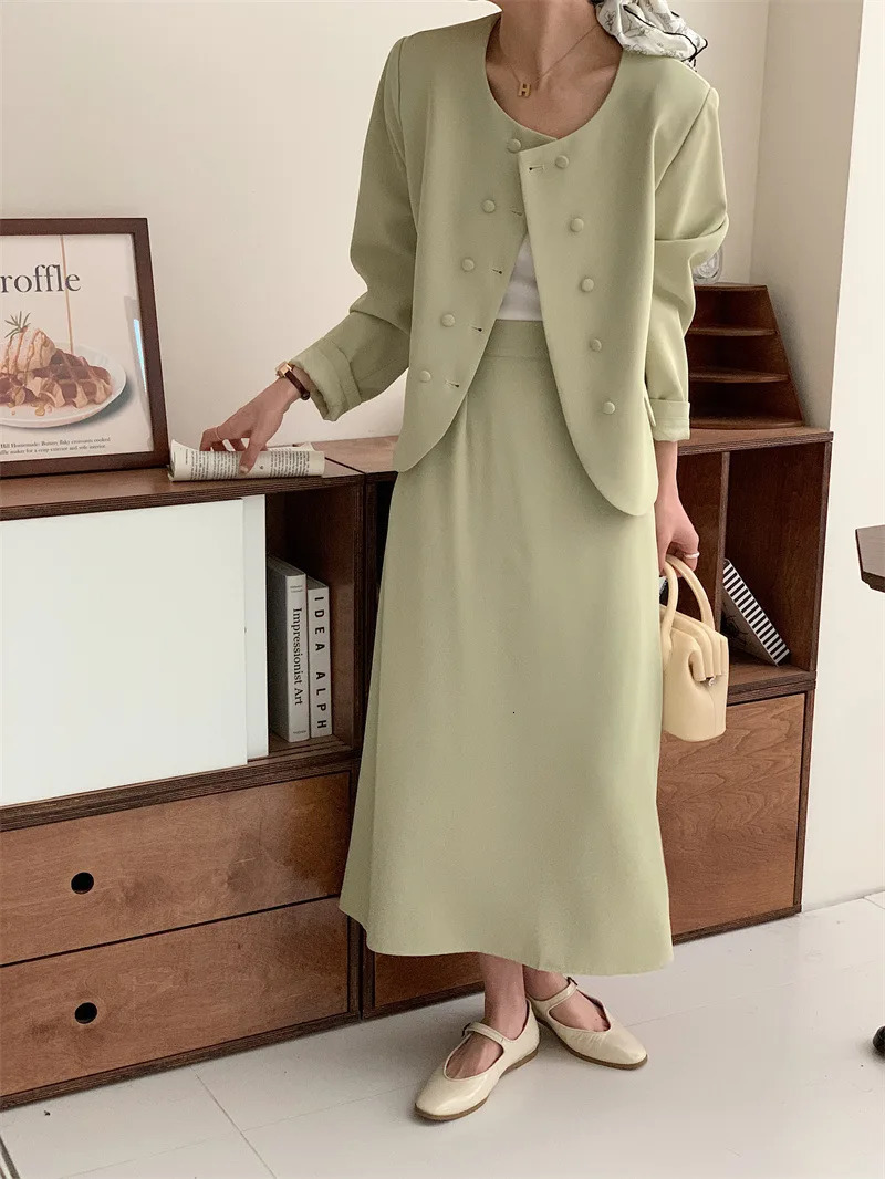 Korean Fashion Skirt Suit Women Set Solid Color Doublebreasted Blazer Midlength Paragraph Twopiece Matching Sets 240704