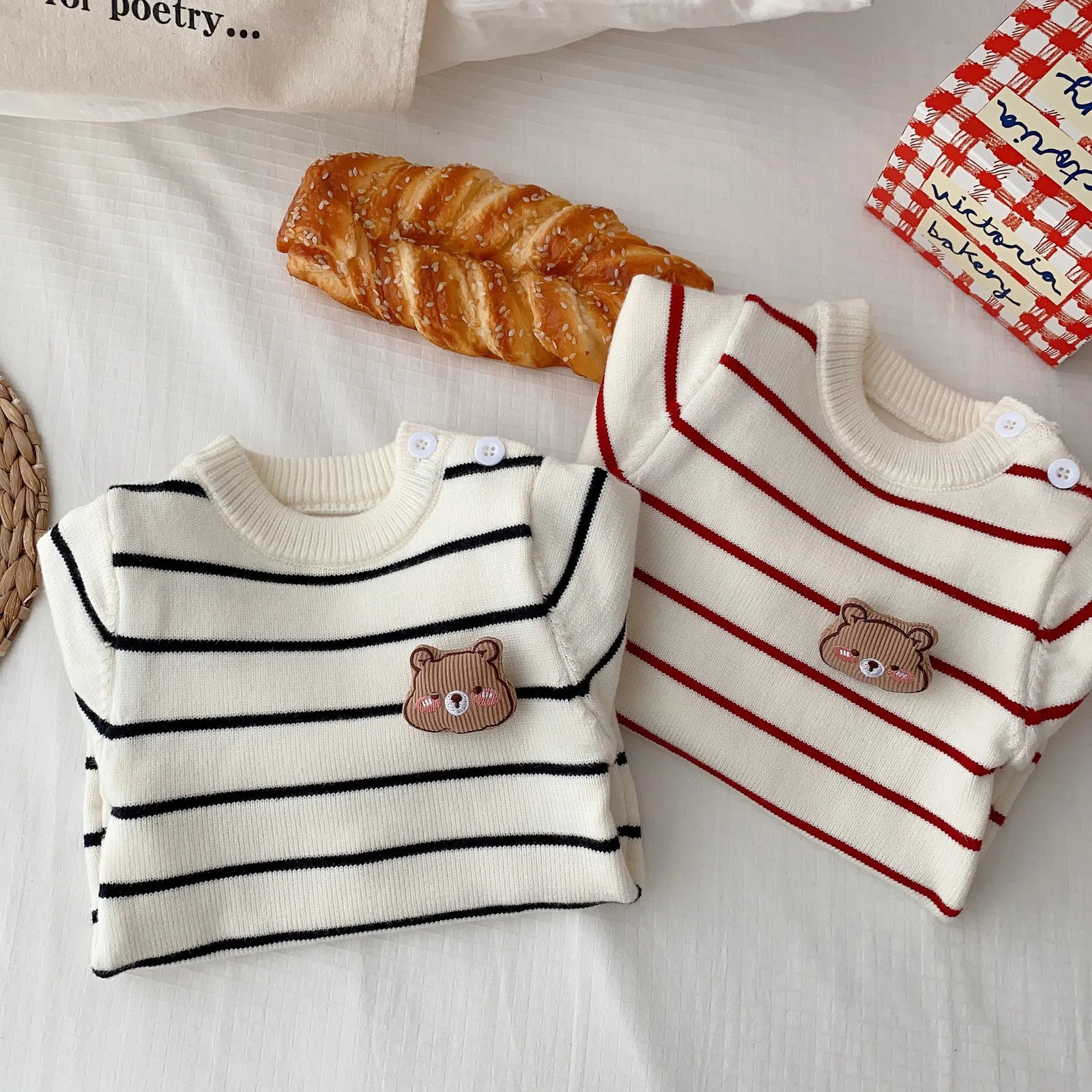 Baby Knitted Bodysuit 02 Year Old Autumn Cute Stripe Romper Clothing Boy Clothes born Jumpsuit 240703
