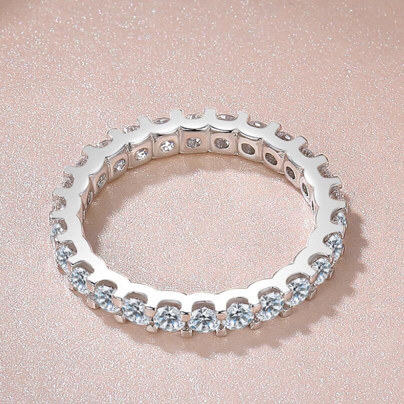 2024 Sparkling Gorgeous Handmade Full Round Cut Moissanite Diamond Gemstones Wedding Rings Pure 100% 925 Sterling Silver Party Eternity Women Band Rin