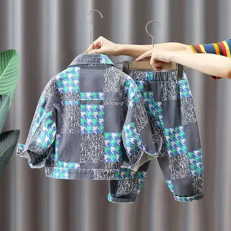 Clothing Sets Boys Spring and Autumn Denim Set 2024 New Baby Fashionable and Fashionable Clothes Childrens Handsome Two Piece Set Kids