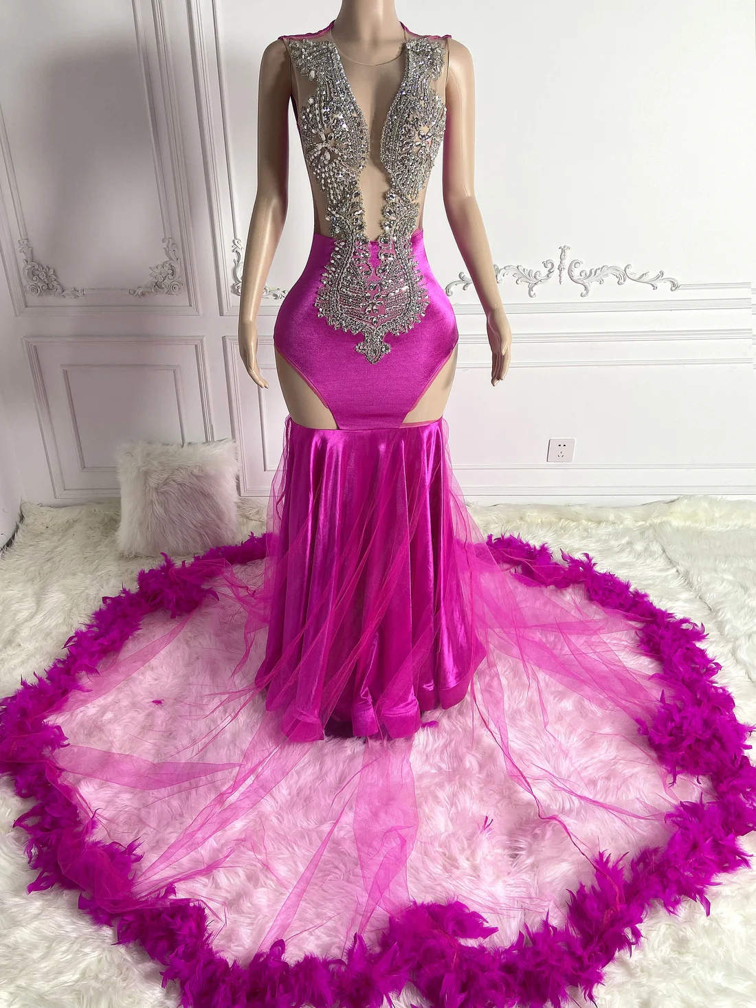 Purple Sheer Feather Women Long Prom Dresses For Black Girls Luxury Mermaid Diamond African American Prom Gowns Evening Gala Party Dresses