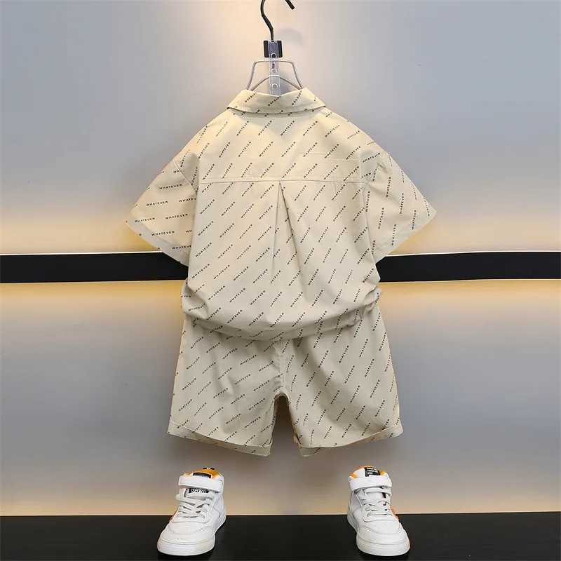 Clothing Sets Boys Summer Clothing Short-sleeved Shirt and Shorts Set 2024 Boys Literary Clothes Boys Cool Ruffian Handsome