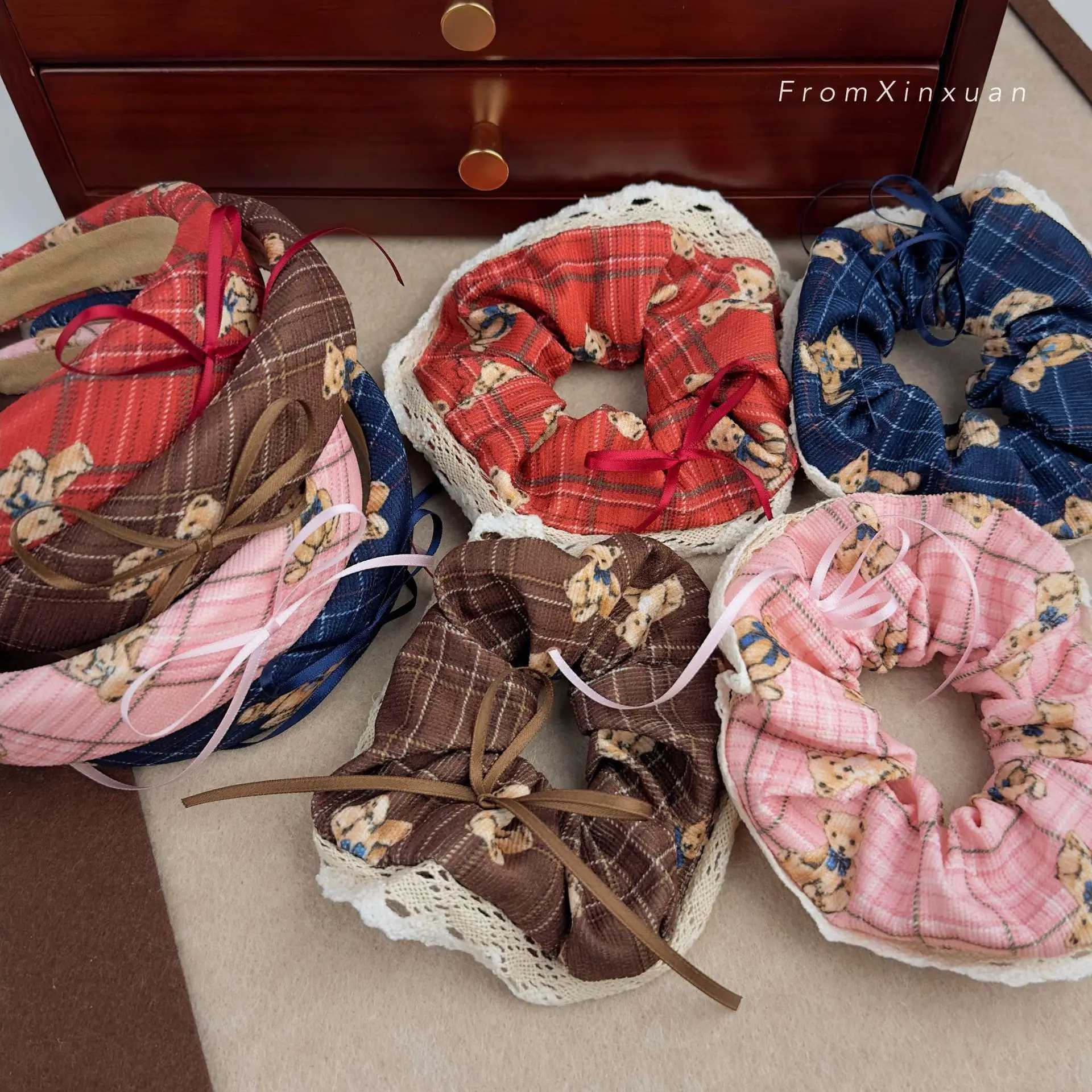 Headbands Korean Teddy Bear Fabric Lace Scrunchies Hairband 2024 Cute Girl Ribbon Vintage Striped Headband Cartoon Bear Hair Accessories