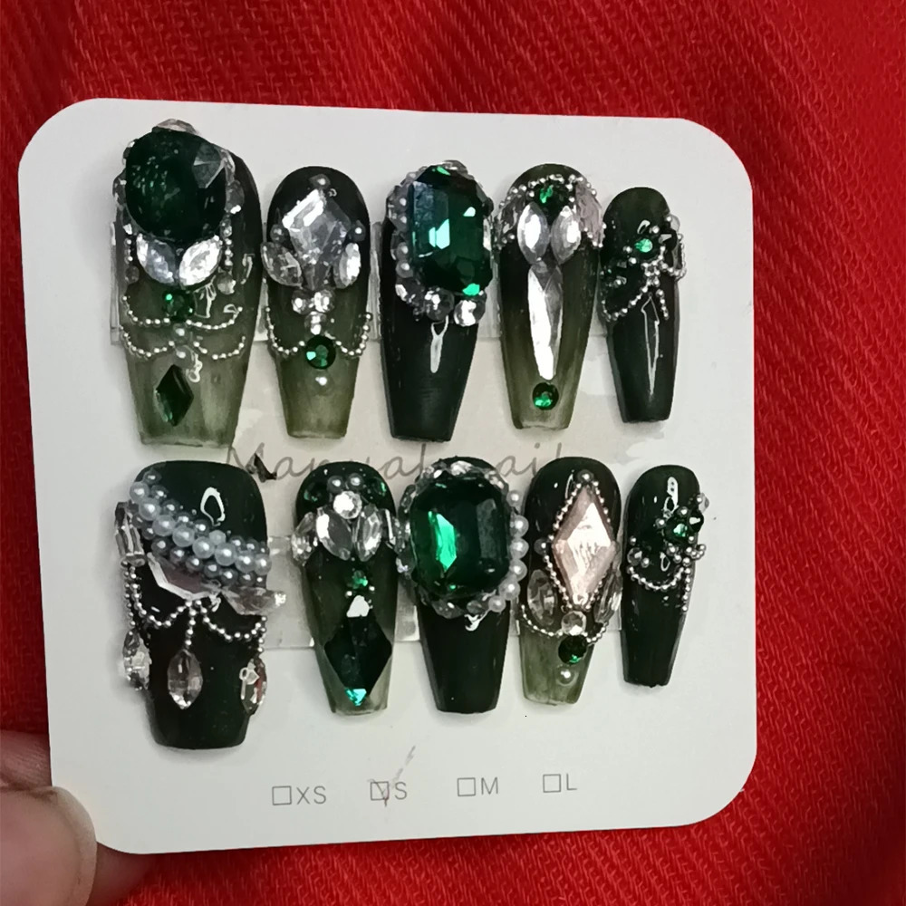Press on Nails Style woman Hole Green Show Gradient Color All Pearl and Diamond Handmade Nail Paintings 240705