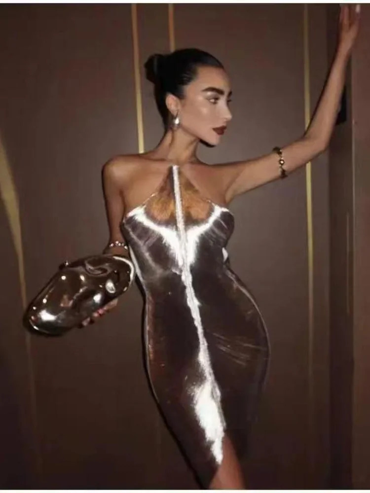 Women Sexy Backless Silvery Mini Dress Fashion Sparkling Off Shoulder Sleeveless Vestidos Female Evening Party Club Dresses 240627
