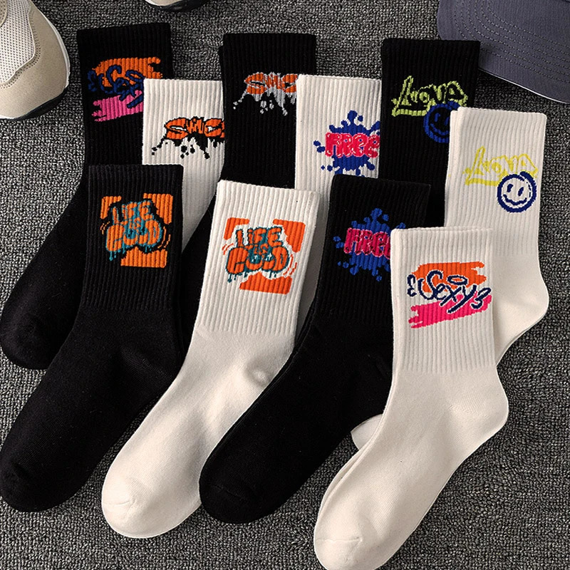 5/10 Pairs of High-Quality Couples Fashionable Sports Socks With Graffiti Patterns Soft and Comfortable Mens Oversized Socks 240703