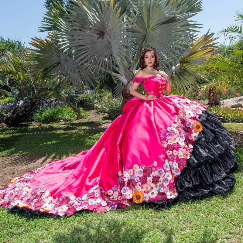 Sexy Sweetheart Quinceanera Dresses Color Appliques Black Tull Tiered vestidos de 15 anos Vintage Sweet 16 Birthday Gowns