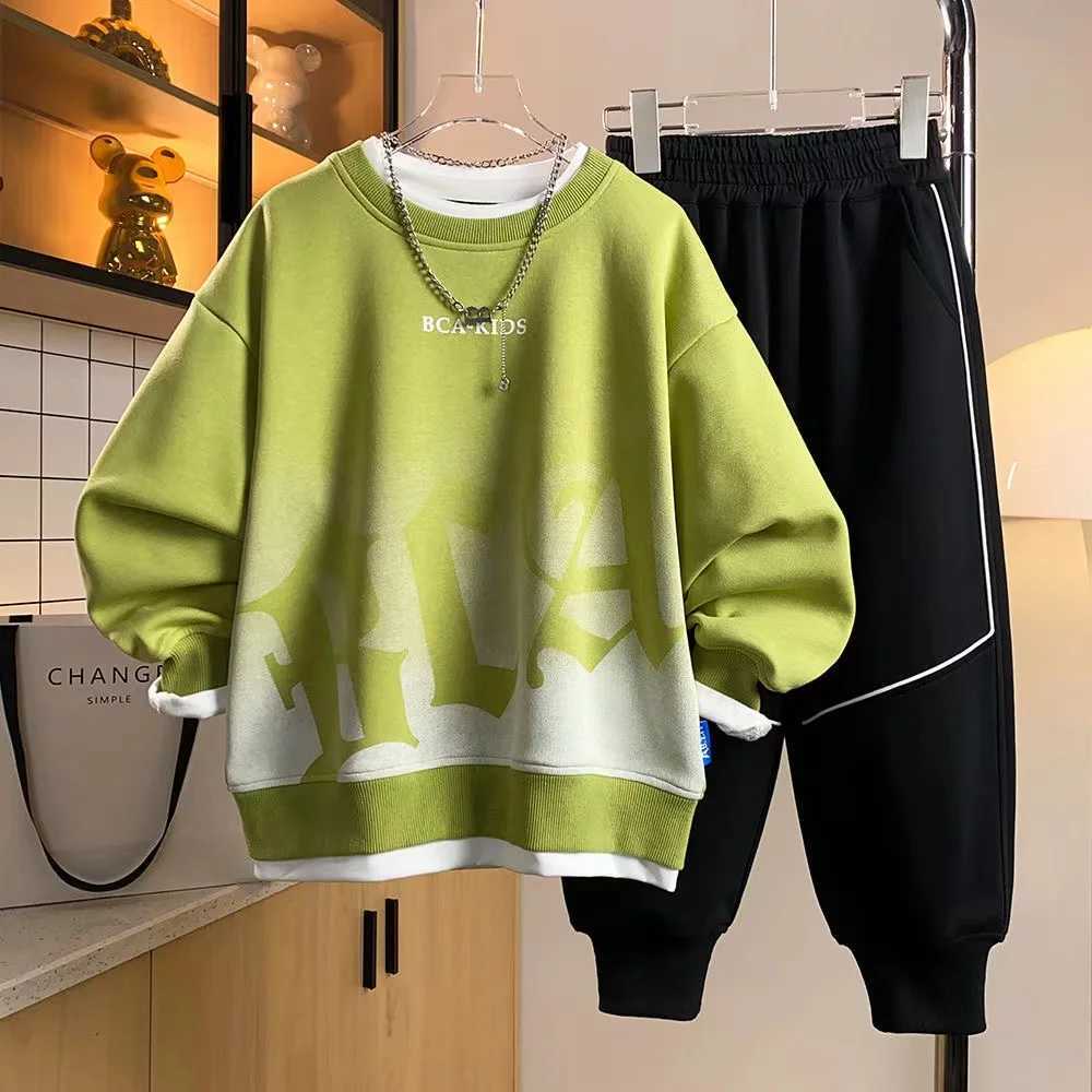Clothing Sets Boys Spring and Autumn Clothing Set New Trendy Long sleeved Sweater and Pants Fashion Versatile Two Piece Set Kids Outfits