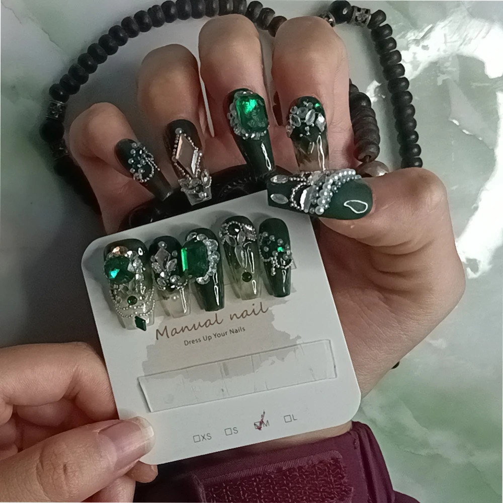 Press on Nails Style woman Hole Green Show Gradient Color All Pearl and Diamond Handmade Nail Paintings 240705