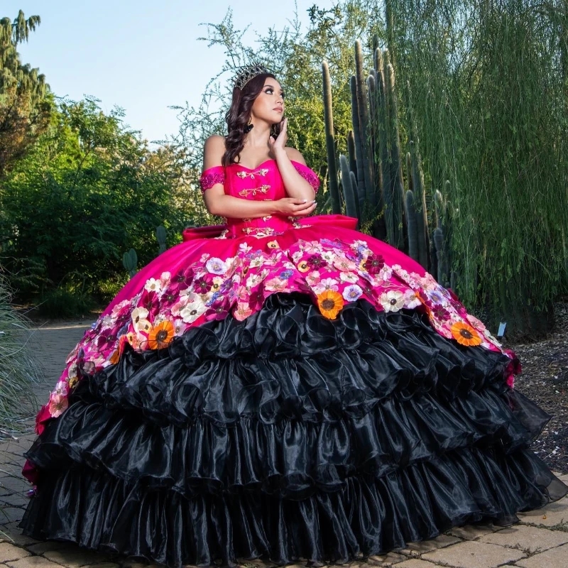 Sexy Sweetheart Quinceanera Dresses Color Appliques Black Tull Tiered vestidos de 15 anos Vintage Sweet 16 Birthday Gowns