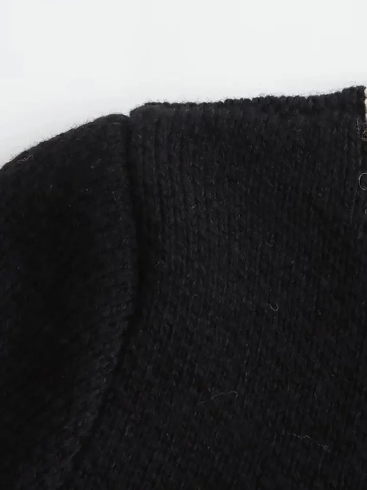 TRAF Autumn Cropped Cardigans For Women Single Breasted Sweater Knitted Woman Long Sleeve Knitwear Coat 240701