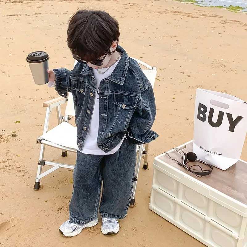 Clothing Sets Baby Boys Clothing Set Spring and Autumn New Childrens Handsome Denim Jacket Top Wide Leg Pants Two piece Set