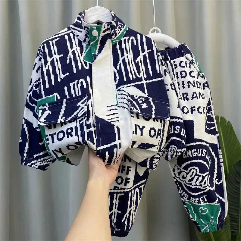 Clothing Sets Boys Set Spring and Autumn 2024 New Childrens Handsome Clothes Trendy Baby Autumn Fashion Cowboy Two Piece Set Kids Outfits